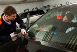 The Safelite Group Streamlines Critical Alerts with HipLink Software